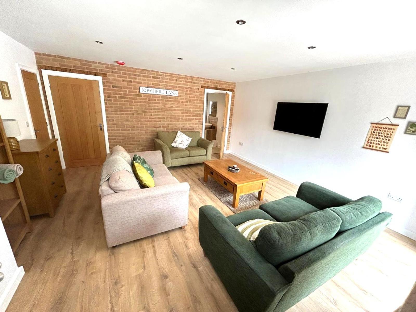 Villa 4 - Squirrels Nest, A Slice Of Norfolk'S Countryside NWI Exterior foto